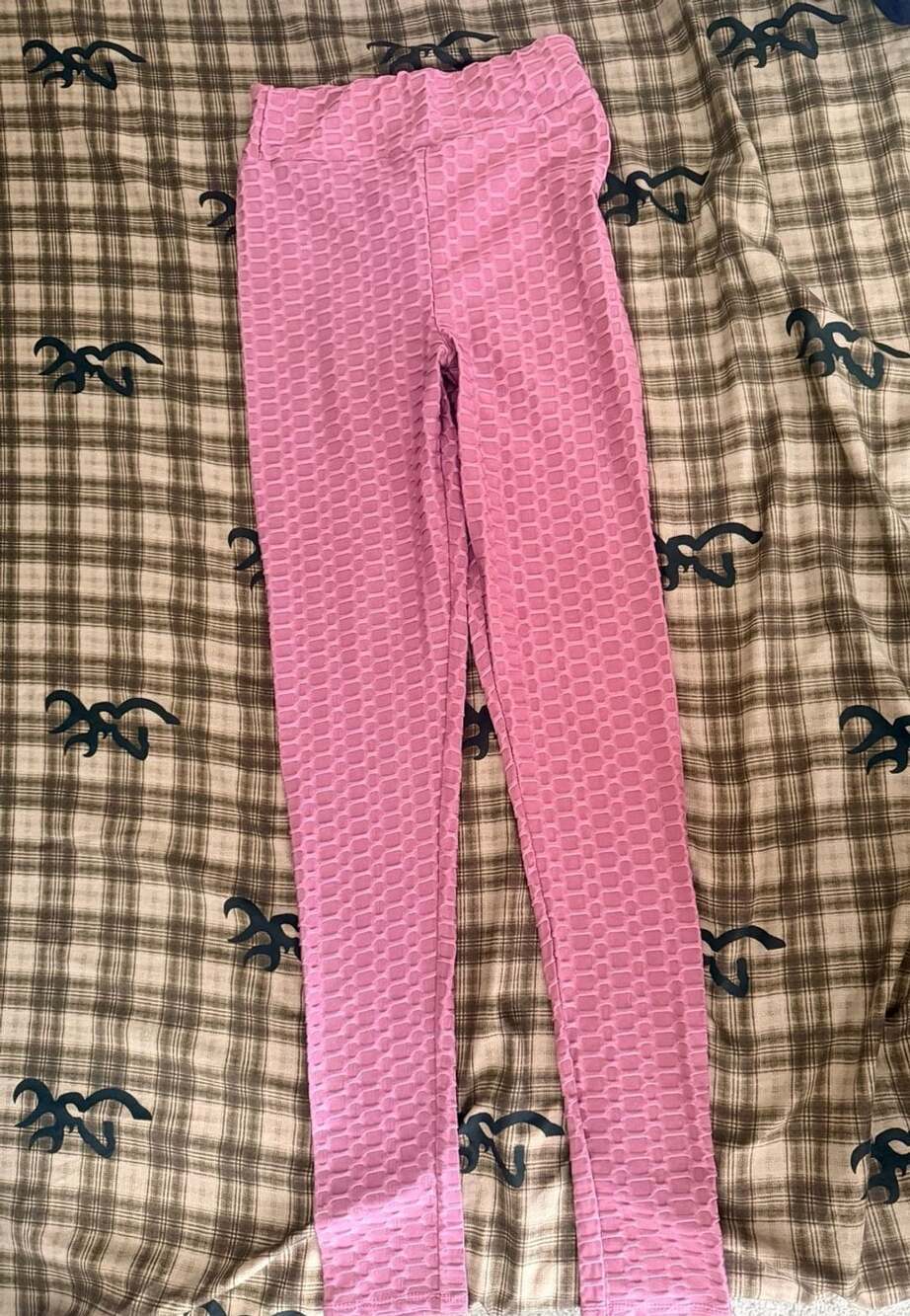 Love Cameron Textured Ruched Booty Leggings Size S Pink